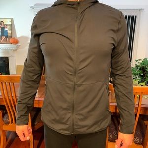 Lululemon Black XL jacket